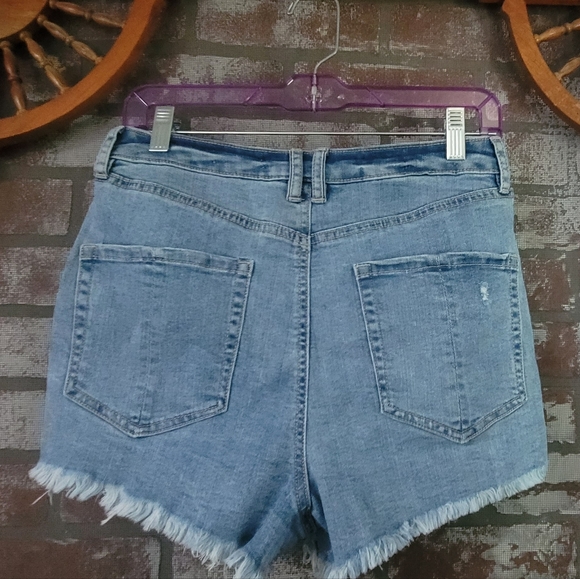 High Rise Jean Shorts Denim Cutoff Five button Refuge Charlotte Russe - Picture 2 of 9